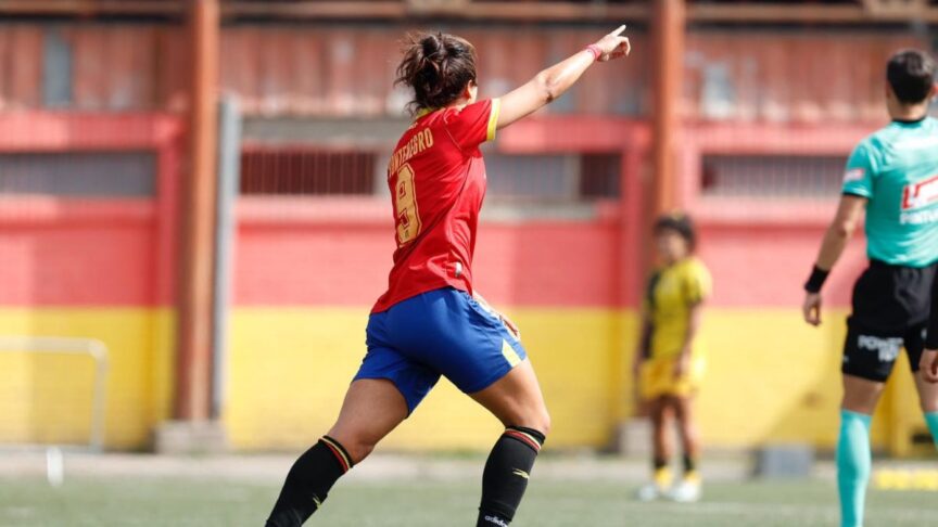 Entrevista a Vale Montenegro