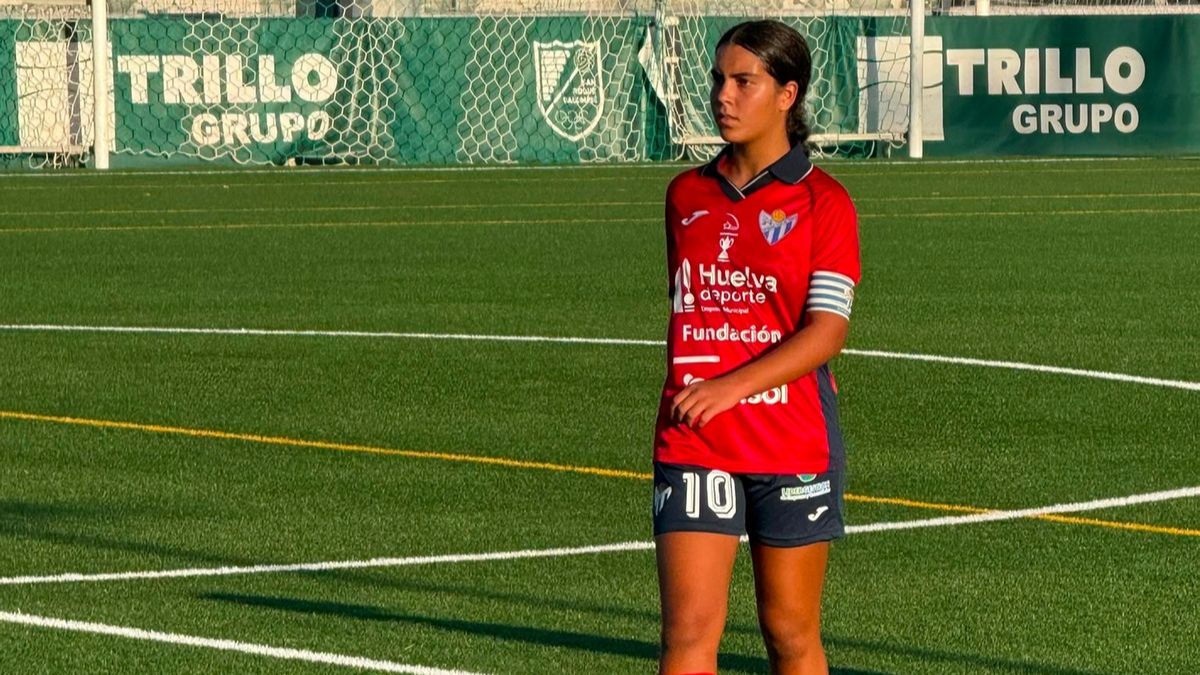 Adela Pérez: crecer y aportar al Sporting de Huelva